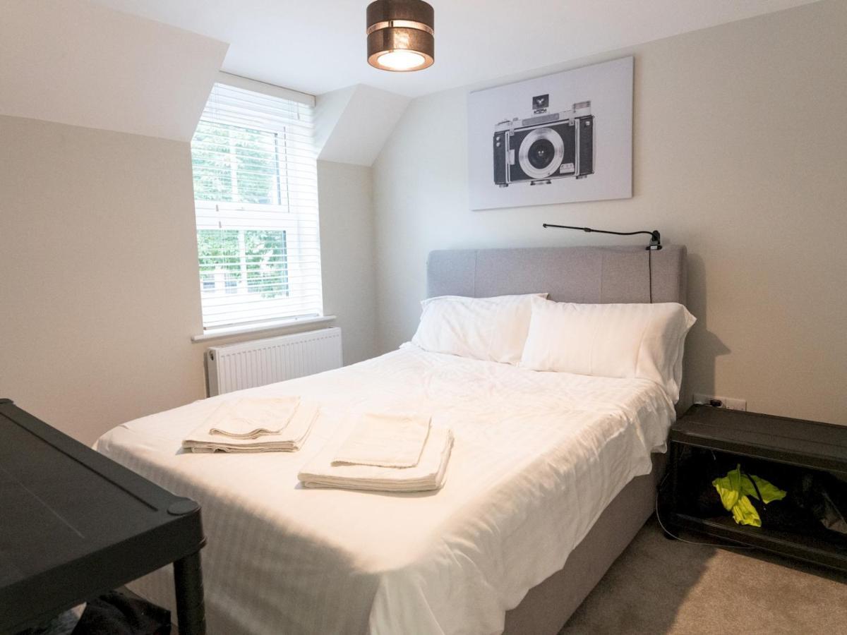 Townhouse In The Heart Of Poole With Beach Hut Apartment Екстериор снимка